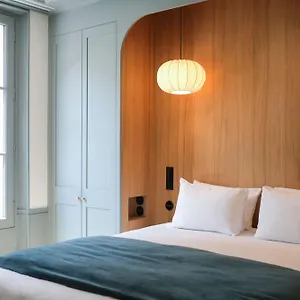*** Hotel Casimir Francia
